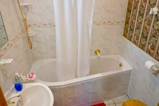4 Bedroom Property for Sale in Green Point Western Cape